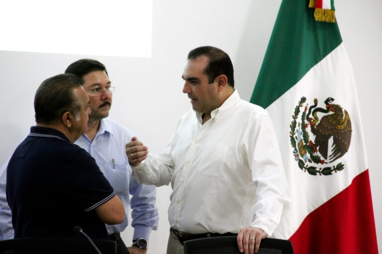 Desechan en comisión del Congreso propuesta para calcular pensiones y jubilaciones en UMAs