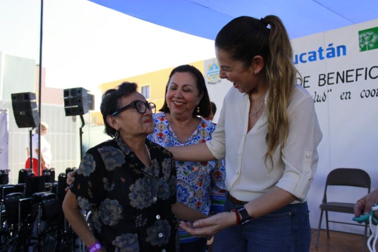 PROGRESO: Brindan apoyo a 51 personas, gracias al trabajo coordinado entre la Beneficencia Pública y el DIF municipal.