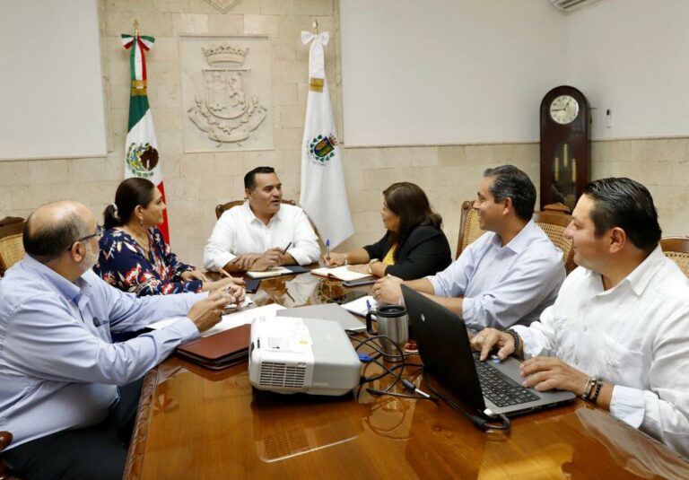 MÉRIDA: El alcalde Renán Barrera promoverá este año programas sociales de mayor relevancia para beneficio de los ciudadanos