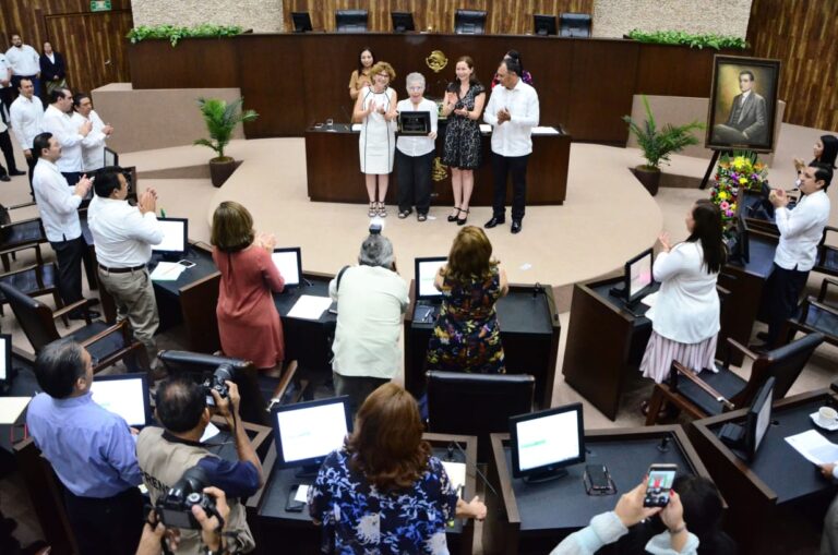 CONGRESO:  LXII Legislatura entrega Medalla “Héctor Victoria Aguilar”