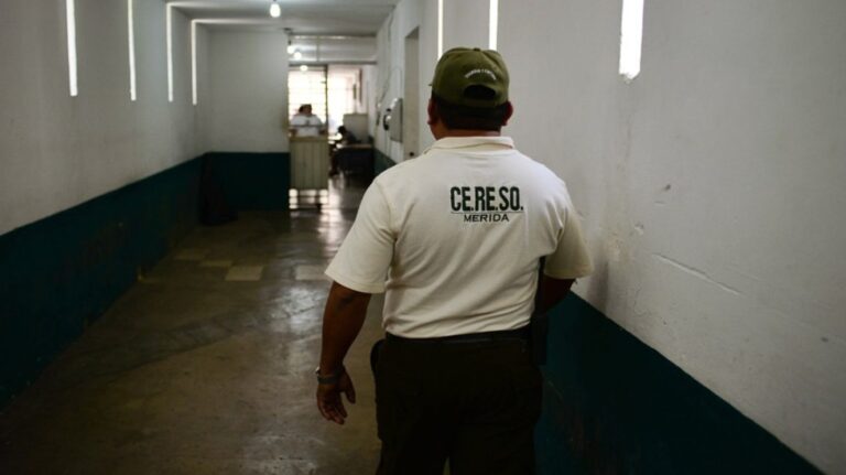 YUCATÁN: Cereso de Mérida reporta fallecimiento de interno hospitalizado en el HRAE por Coronavirus