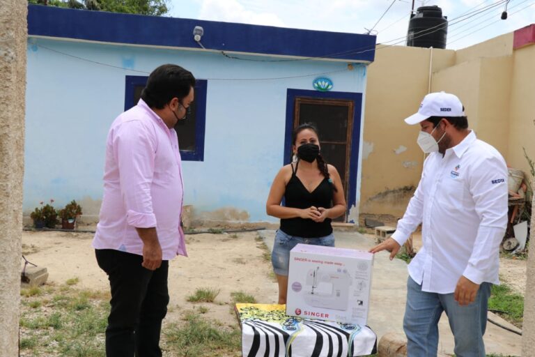 GOBIERNO: Mujeres del medio rural cuentan con el respaldo del Gobierno del Estado a través de la entrega de materiales, equipos y herramientas