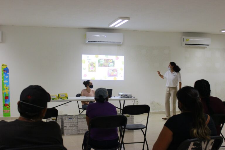 PROGRESO: El DIF municipal trabaja con padres de familia para promover los buenos hábitos alimenticios