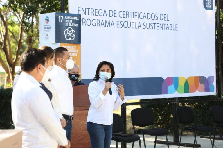 GOBIERNO: El Gobierno del Estado continúa equipando los planteles educativos públicos yucatecos para crear mejores, cómodas y más seguras instalaciones