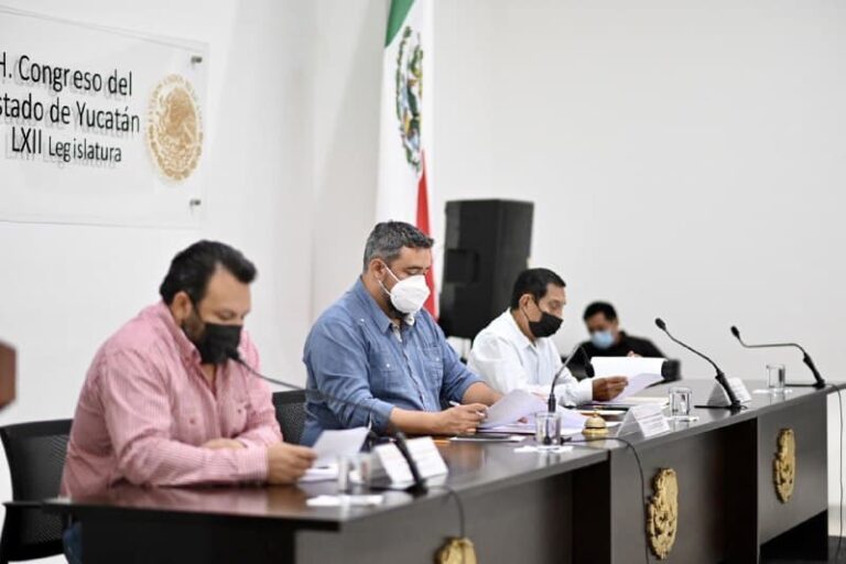 LXII Legislatura: Aprueban en Comisión la Convocatoria para el Reconocimiento A la Excelencia Docente