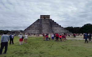 GOBIERNO | Fiscalía de Yucatán confirma aseguramiento de hotel en zona arqueológica de Chichén Itzá