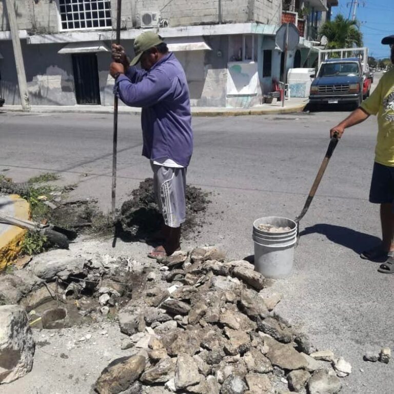 PROGRESO | ATENCIÓN A POZOS PLUVIALES EN EL PUERTO