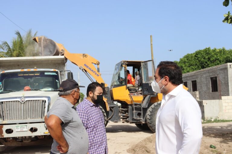 PROGRESO | INICIAN TRABAJOS DE PAVIMENTACIÓN EN LA COLONIA MIGUEL HIDALGO DE CHICXULUB PUERTO