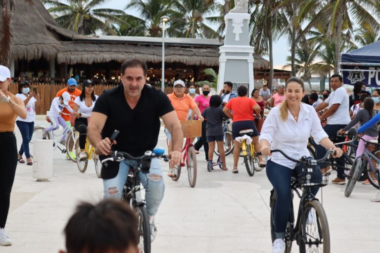 PROGRESO | EL ALCALDE JULIÁN ZACARÍAS CURI ENCABEZA LA RODADA POR PROGRESO REALIZADA EN LA AVENIDA DEL MALECÓN TRADICIONAL