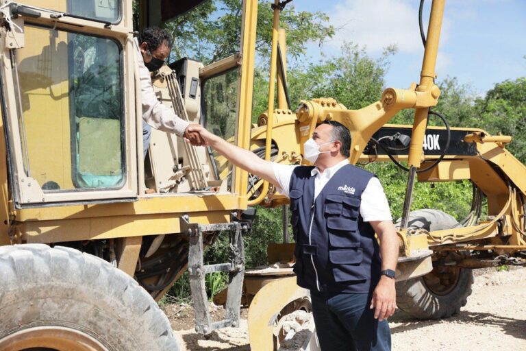 MÉRIDA | El Alcalde Renán Barrera impulsa vialidades más seguras para el desarrollo de la zona rural de Mérida