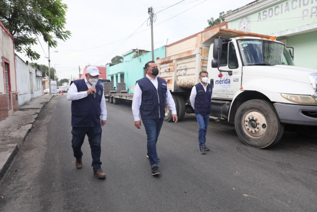 MÉRIDA | El Alcalde Renán Barrera impulsa una mejor movilidad urbana con la rehabilitación de vialidades en el Municipio