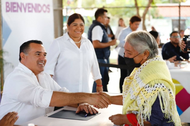 MÉRIDA | El Alcalde Renán Barrera promueve acciones a favor de quienes más lo necesitan