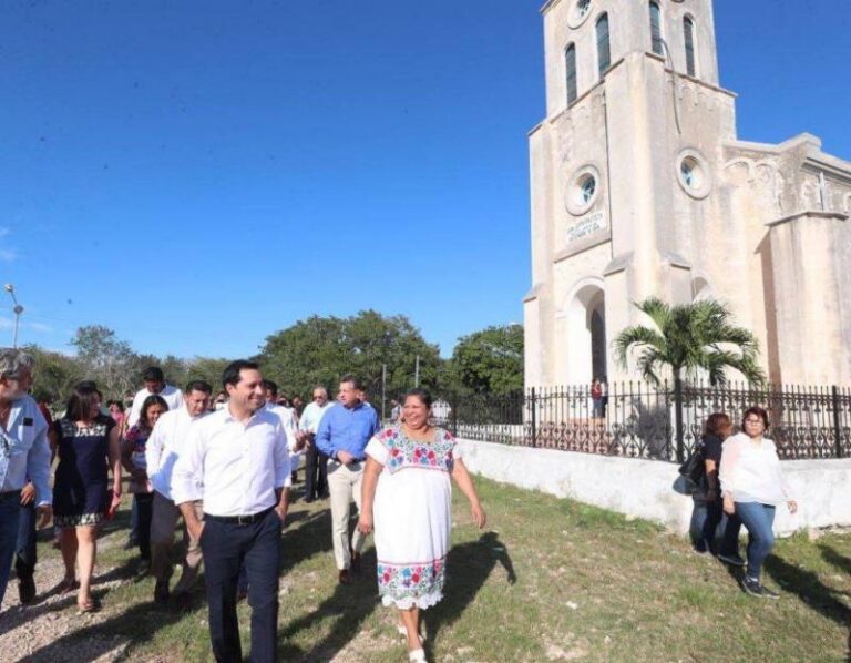 GOBIERNO | Habitantes de la comisaría de Xcunyá en Mérida, cuentan con un espacio mejorado y más seguro con la rehabilitación de la iglesia de San Juan Bautista