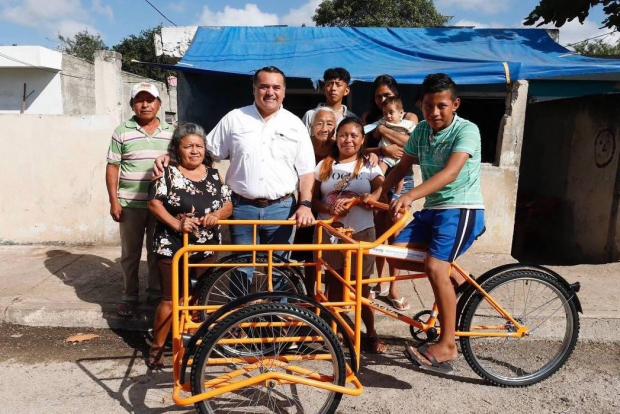 MÉRIDA | El Alcalde Renán Barrera Concha impulsa la economía de las familias del sur de Mérida