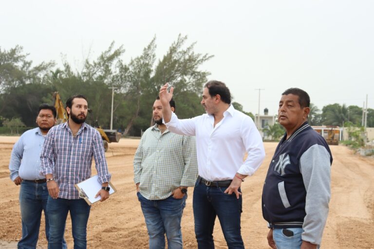 PROGRESO | Zacarías Curi supervisa avances en el campo “Baltazar Yama” de Chuburná puerto