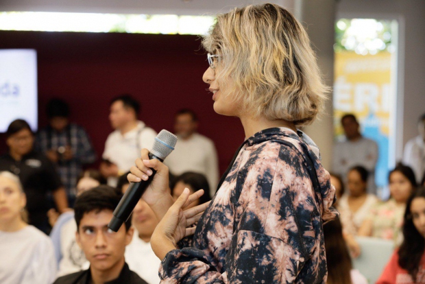 MÉRIDA | Renán Barrera impulsa la formación educativa de las y los jóvenes del Municipio