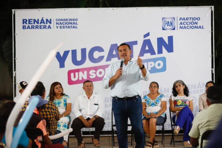 MÉRIDA | El alcalde Renán Barrera Concha llamó “a la unidad a la militancia panista de Yaxcabá para cuidar a Yucatán por encima de los intereses personales”, según dijo