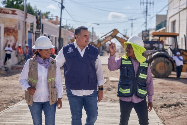 MÉRIDA | Renán Barrera reafirma su compromiso de consolidar el desarrollo comercial y turístico del Municipio