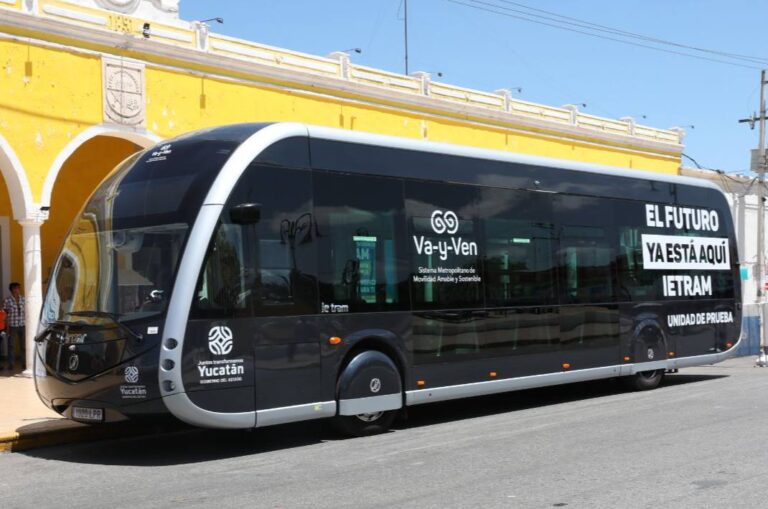 GOBIERNO | Llega a Umán la unidad de prueba del Ie-tram para que habitantes puedan conocer sus beneficios