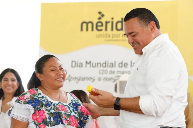 MÉRIDA | Renán Barrera trabaja para que más familias alcancen prosperidad económica