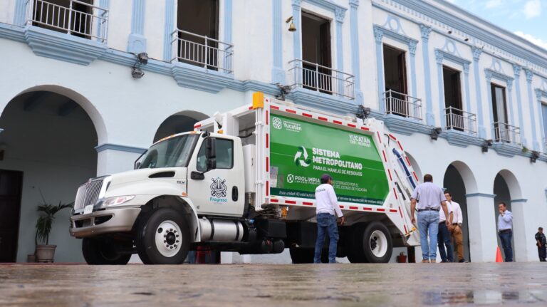 PROGRESO | GESTIÓN EXITOSA CON EL GOBIERNO ESTATAL IMPULSA UNIDAD COMPACTADORA PARA RECOLECCIÓN DE RESIDUOS EN PROGRESO.