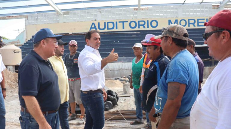 PROGRESO | PROGRESO EN ACCIÓN: DEPORTIVO ARENA AVANZA BAJO LA SUPERVISIÓN DEL ALCALDE JULIÁN ZACARÍAS CURI