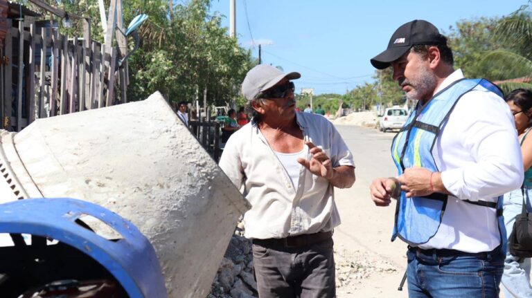 PROGRESO | BENEFICIARIOS QUE RECIBIERON SACOS DE CEMENTOS EN FLAMBOYANES, AGRADECEN AL ALCALDE JULIÁN ZACARÍAS CURI EL APOYO PARA MEJORAR SUS HOGARES