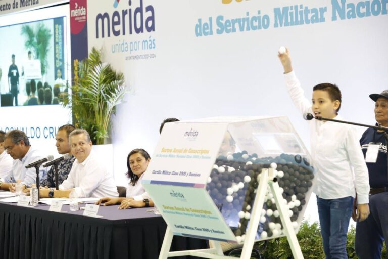 MÉRIDA | El Ayuntamiento recibió este año 3,128 solicitudes para tramitar este documento de la clase 2005 y remisos.