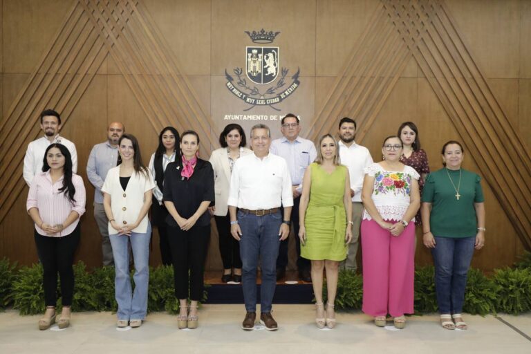 MÉRIDA | El Ayuntamiento refuerza, de la mano con el empresariado, acciones a favor de la responsabilidad social para contribuir a una sociedad más sana.