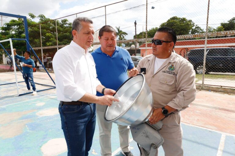 MÉRIDA | El Ayuntamiento rehabilita y da mantenimiento a los espacios públicos