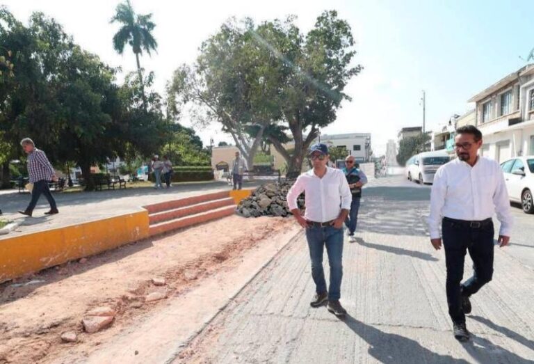 GOBIERNO | Supervisa el Gobernador Mauricio Vila Dosal trabajos de construcción del Corredor Turístico y Gastronómico