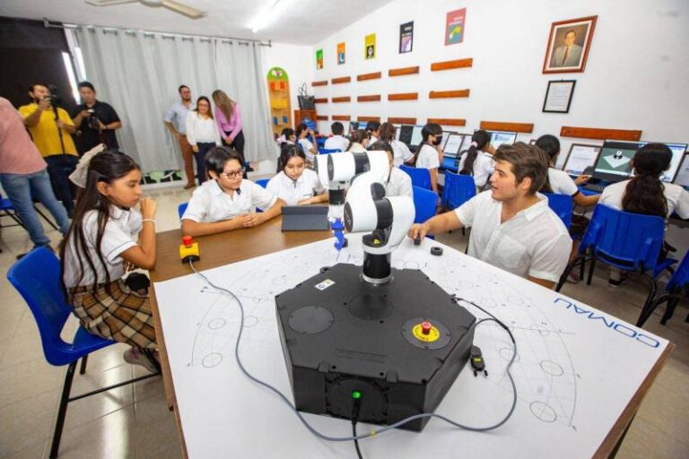 GOBIERNO | El Gobernador Mauricio Vila Dosal impulsa educación tecnológica de vanguardia para niños y jóvenes de Yucatán