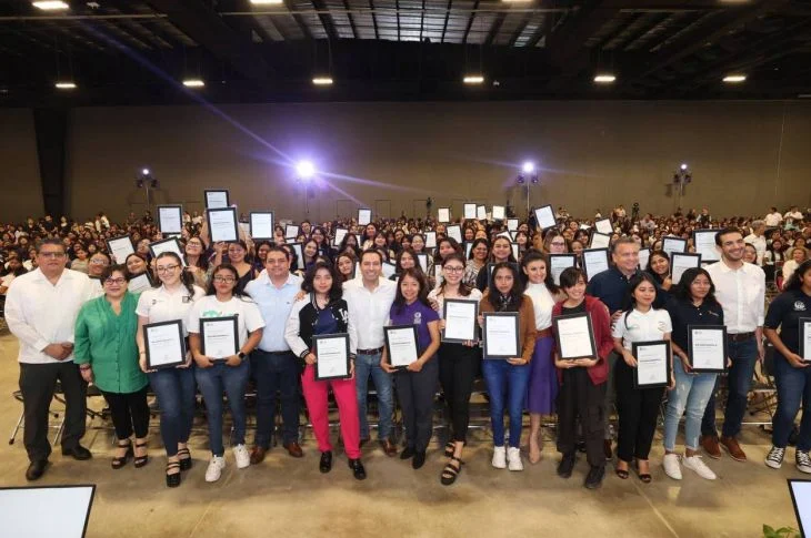 GOBIERNO | Incrementa de 16 a 40 el porcentaje de mujeres estudiando carreras STEM en Yucatán