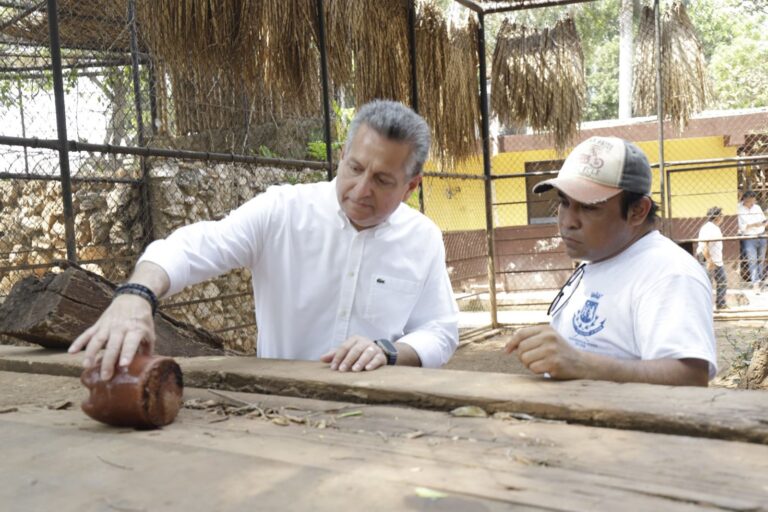 MÉRIDA | El Ayuntamiento garantiza la adecuada hidratación de las especies de los zoológicos del municipio ante las altas temperaturas