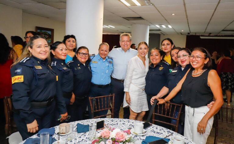 MÉRIDA | El Ayuntamiento de Mérida reconoce y destaca la labor de las mujeres y madres policías