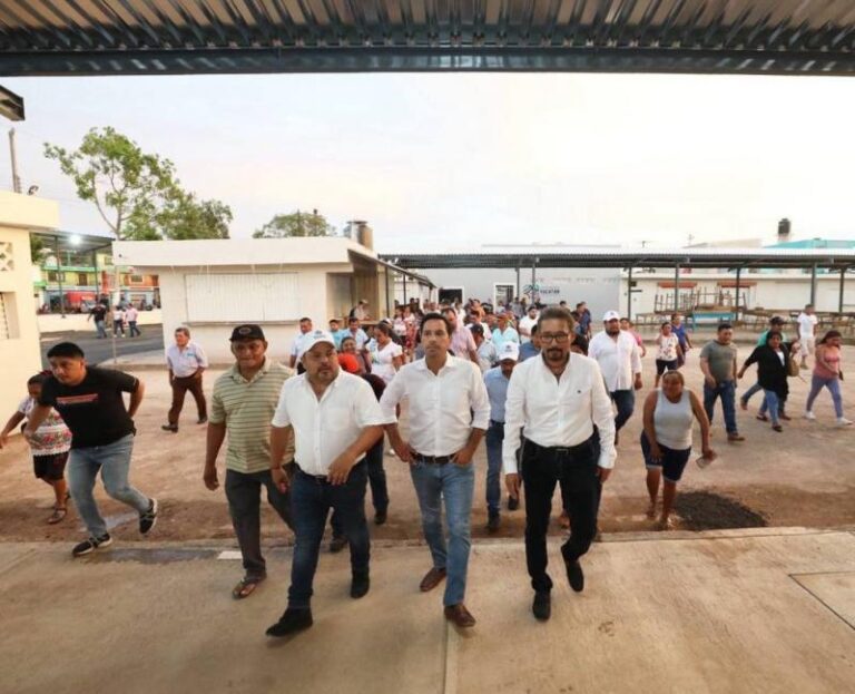 GOBIERNO | Entrega el Gobernador Mauricio Vila Dosal trabajos de modernización de la Central de Abastos de Oxkutzcab