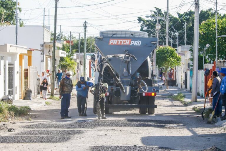 MÉRIDA | Nueva maquinaria contra los baches recorre Mérida