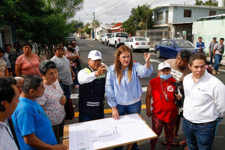 MÉRIDA | Busca Cecilia Patrón tapar más de 200 mil baches previos de la temporada de lluvias.