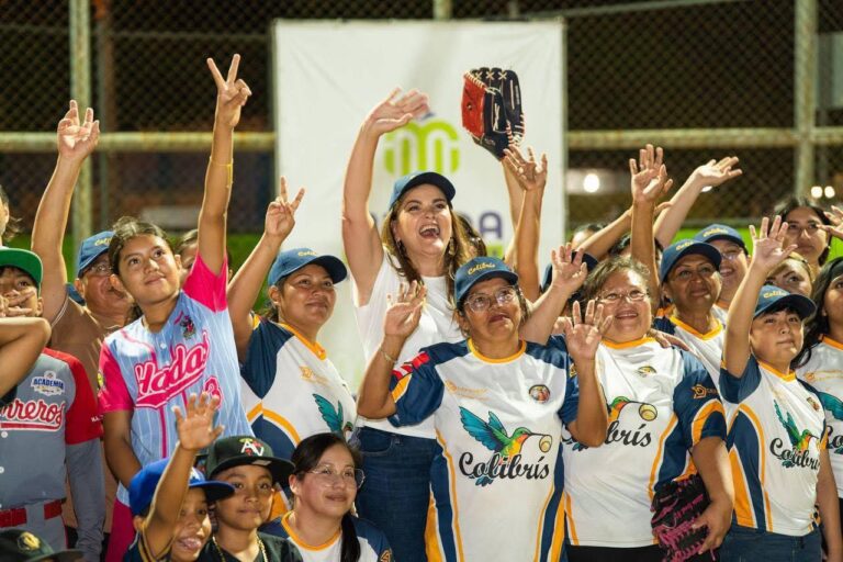 MÉRIDA | Presenta Cecilia Patrón “Mérida te cuida”, un modelo de intervención social para fortalecer el sentido de comunidad.