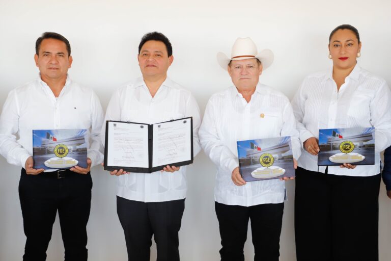 #CongresoLocal | Fiscal General del Estado entrega informe de actividades al Congreso de Yucatán.