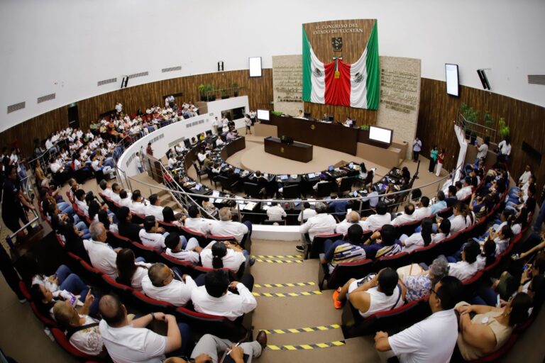 #CongresoLocal | Congreso reconoce la trayectoria de tres instituciones que han marcado la educación y la cultura de Yucatán